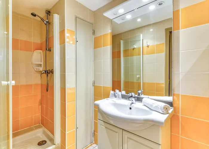 Hotel Sowell Family Cap D'agde 4*