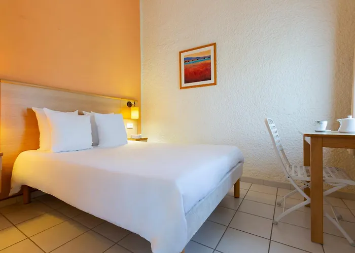 Sowell Family Cap D'agde Agde